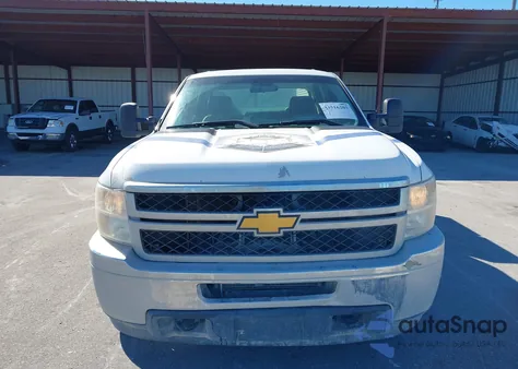 2014 Chevrolet Silverado 2500Hd Work Truck z USA, uszkodzony, nr VIN 1GC1CVCG3EF188888